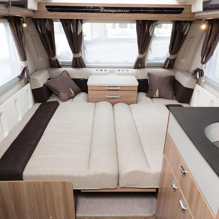 מלון וויק Highland Caravan מראה חיצוני תמונה