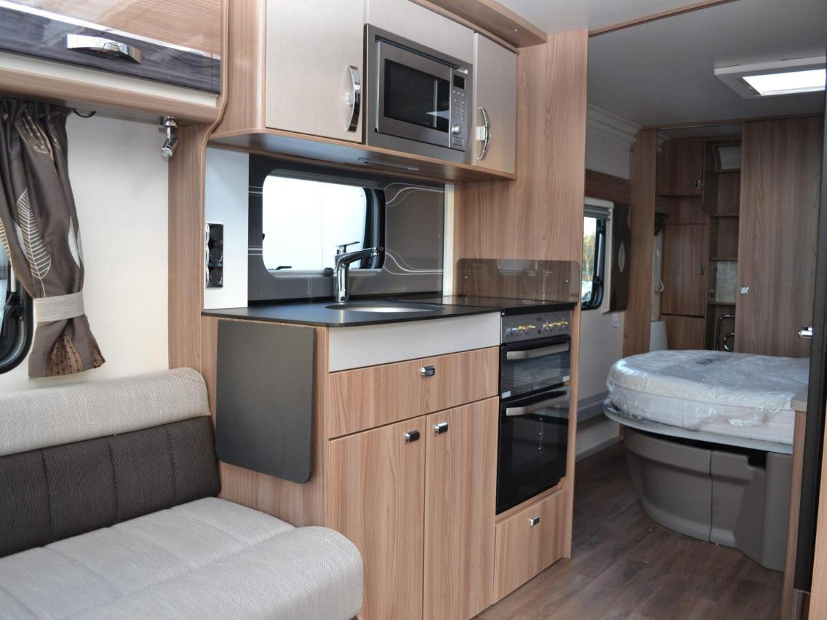 מלון וויק Highland Caravan מראה חיצוני תמונה