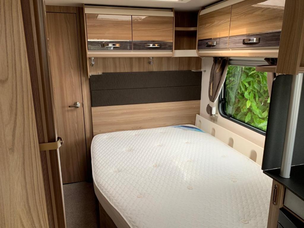 מלון וויק Highland Caravan מראה חיצוני תמונה